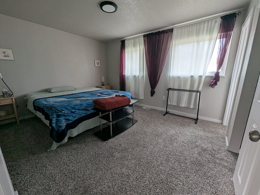 Bedroom available with king sized mattress for $1,200 per month. Utilities included. 
