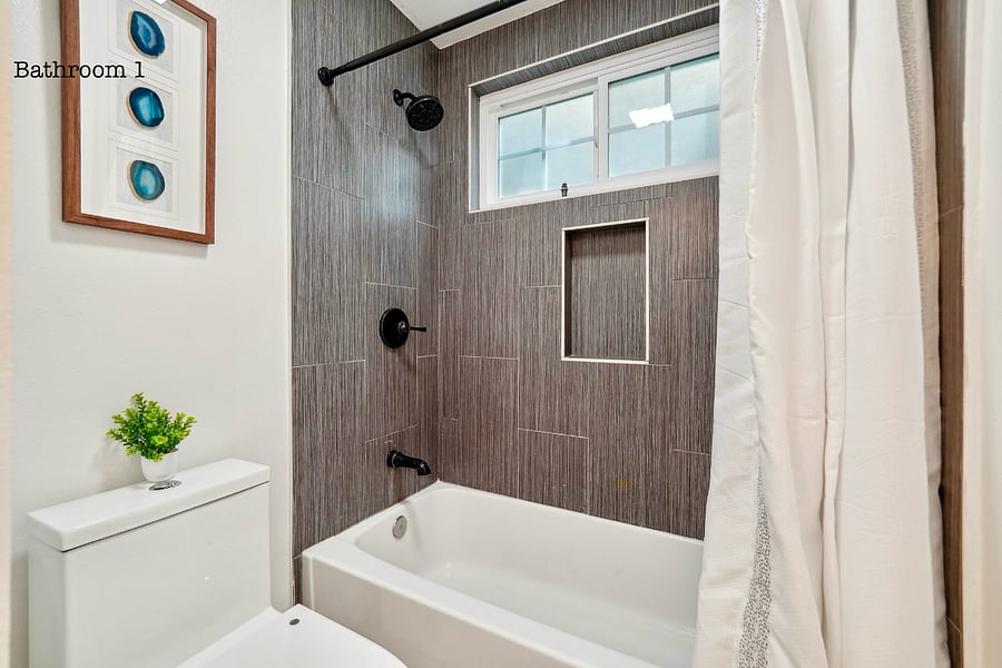 Furnished Finder property 872778_1 photo 15