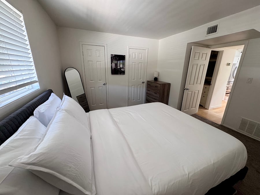 Furnished Finder property 872797_1 photo 3