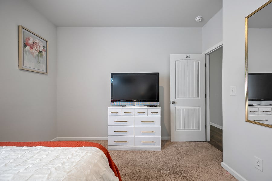 Furnished Finder property 872835_1 photo 3