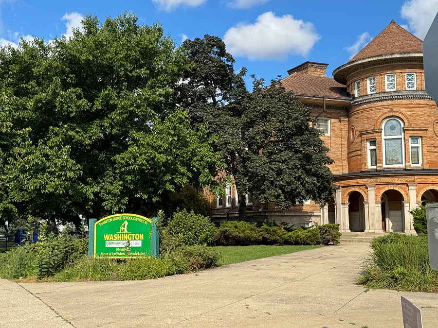 Washington Elementary School is just 3 blocks south