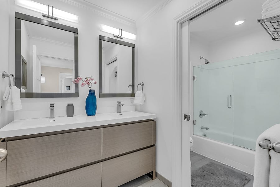 Upstairs Bathroom