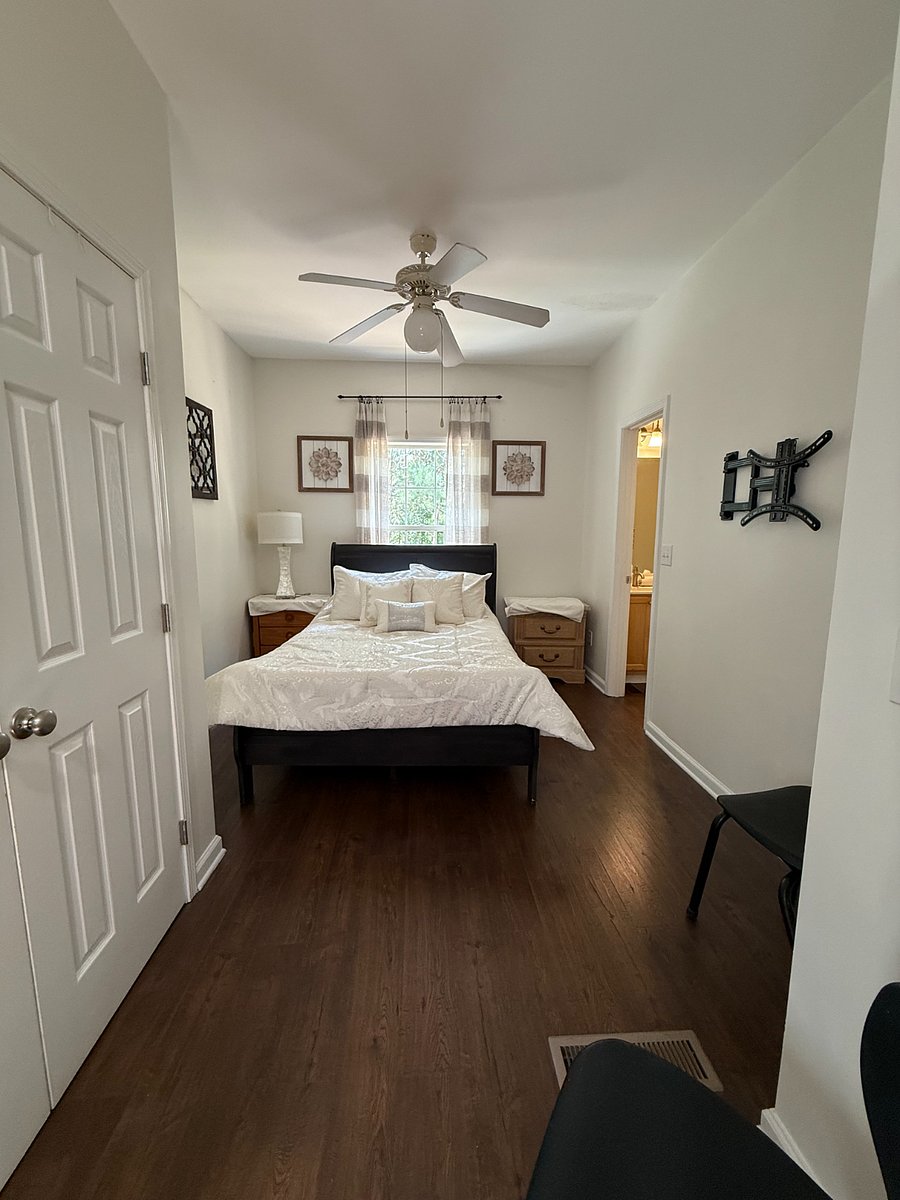 Furnished Finder property 872906_1 photo 14
