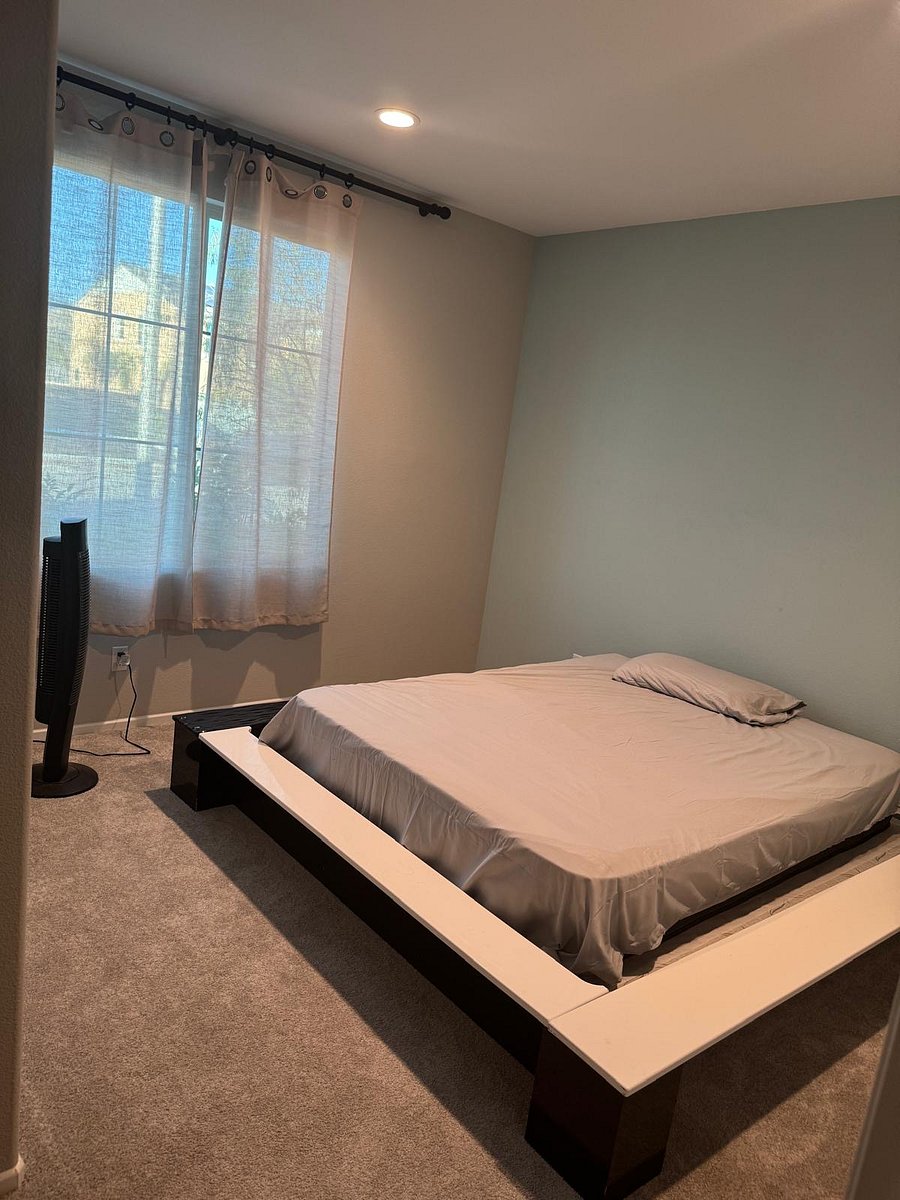 Furnished Finder property 872923_1 photo 3