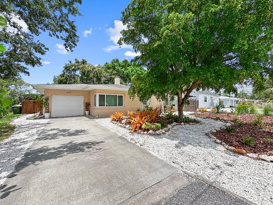 Furnished Finder property 872936_1 photo 7