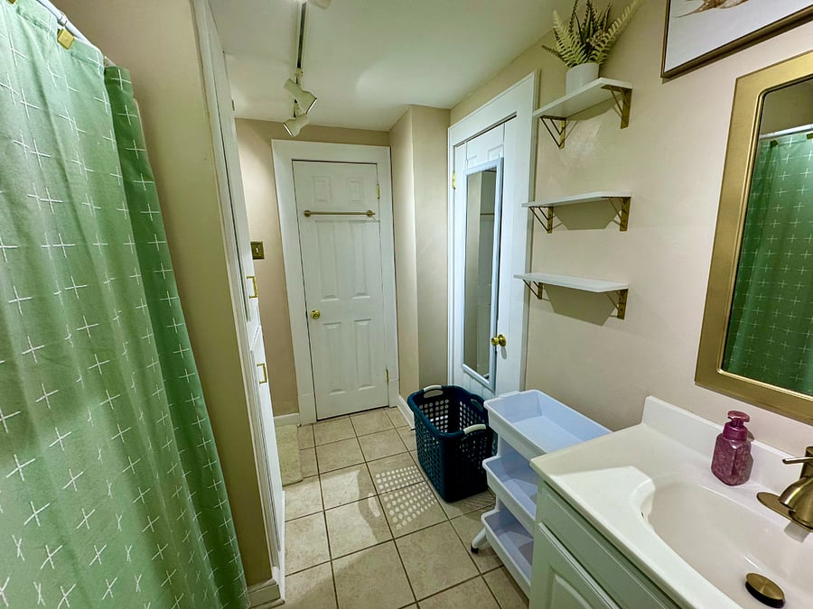 Furnished Finder property 872974_1 photo 14