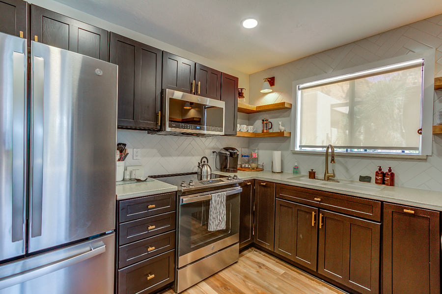 Fully Stocked Kitchen