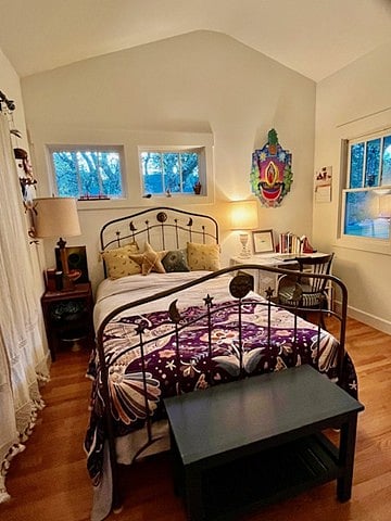 Bedroom 2 -Full Size bed