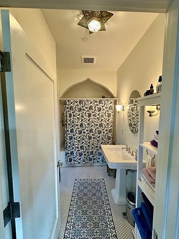 Downstairs bathroom