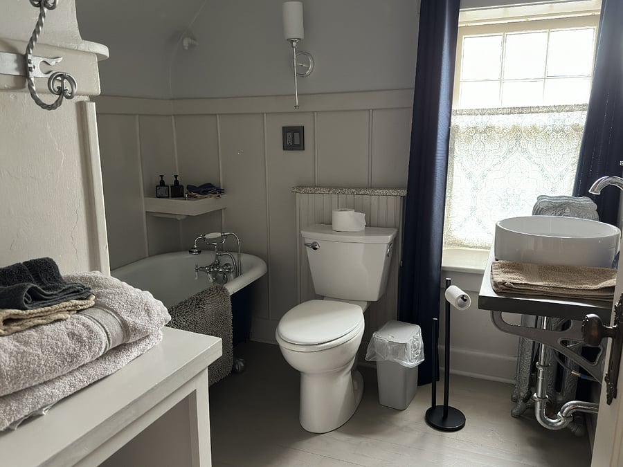 Third Floor Bathroom