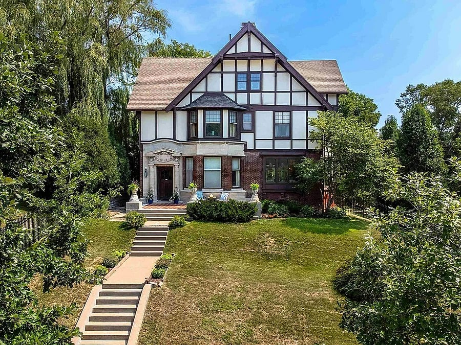 Beautiful Tudor Victorian