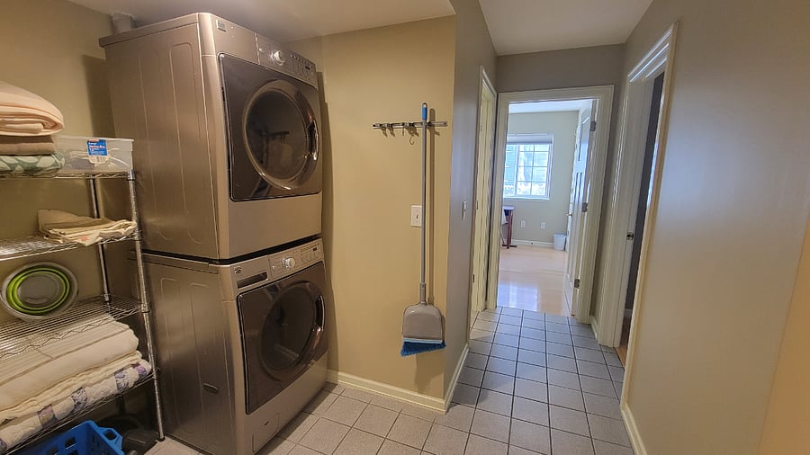 Hallway for bathrooms and 2 Bedrooms
