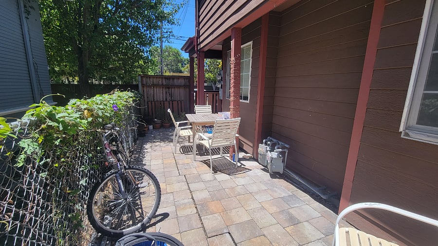 Side yard