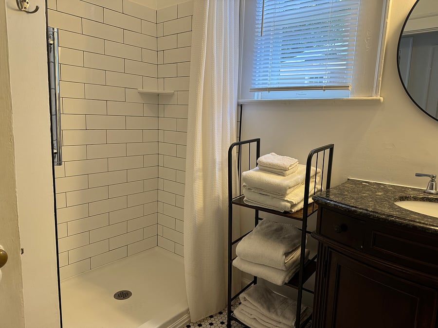 Furnished Finder property 873053_1 photo 15