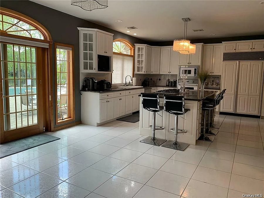 Furnished Finder property 873060_1 photo 13