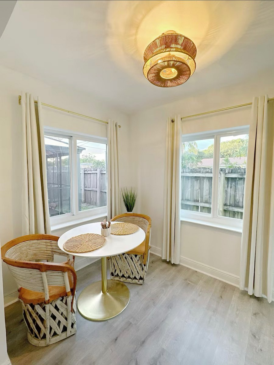 Furnished Finder property 873061_1 photo 13
