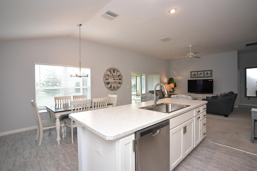Furnished Finder property 873067_1 photo 16