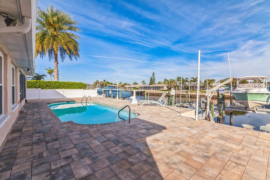 Furnished Finder property 873103_1 photo 10