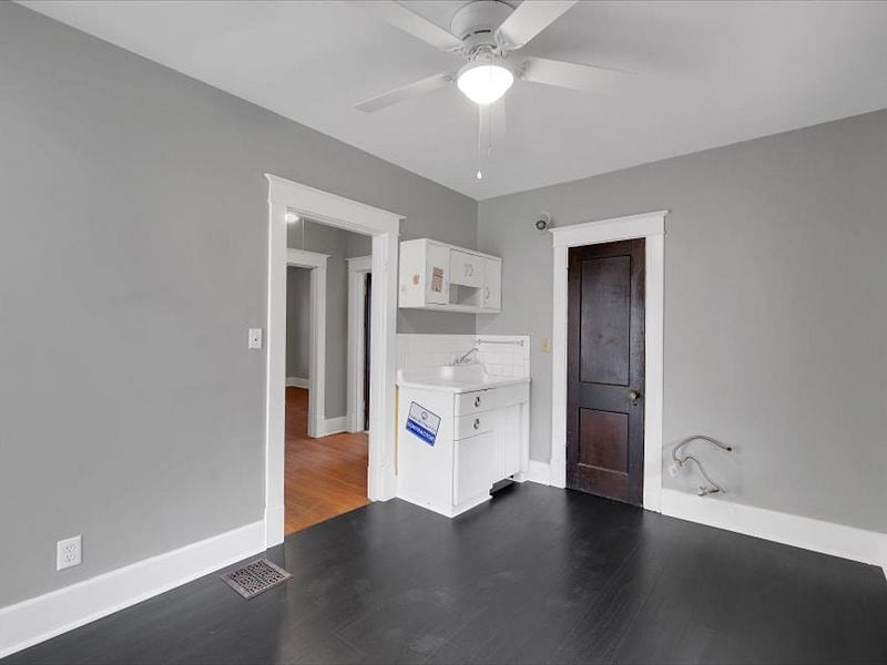 Furnished Finder property 873162_1 photo 17