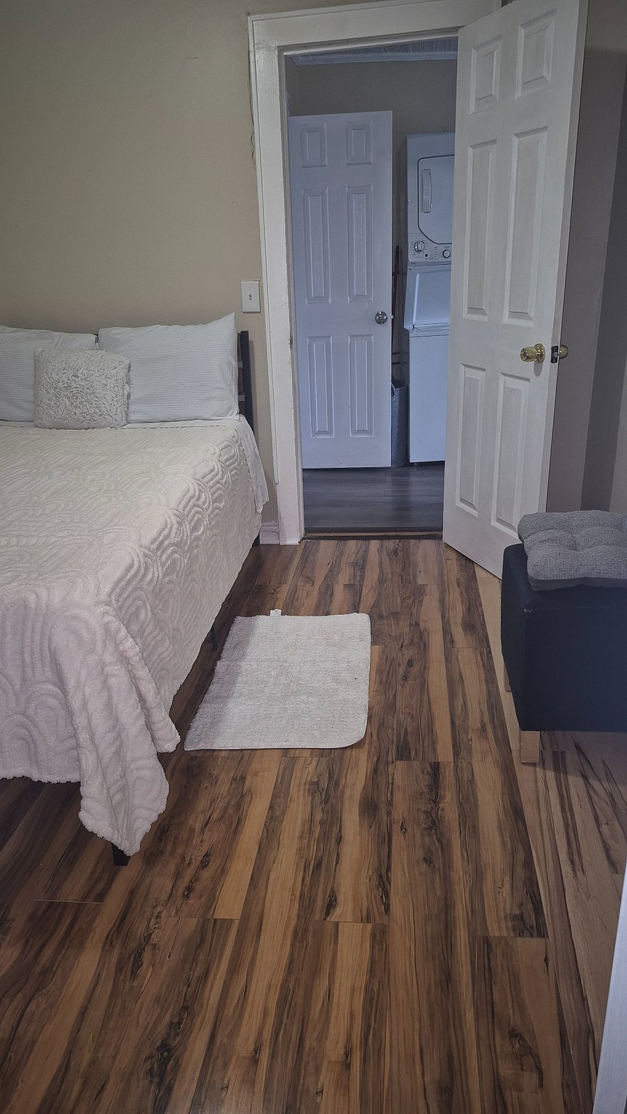 Furnished Finder property 873198_1 photo 9