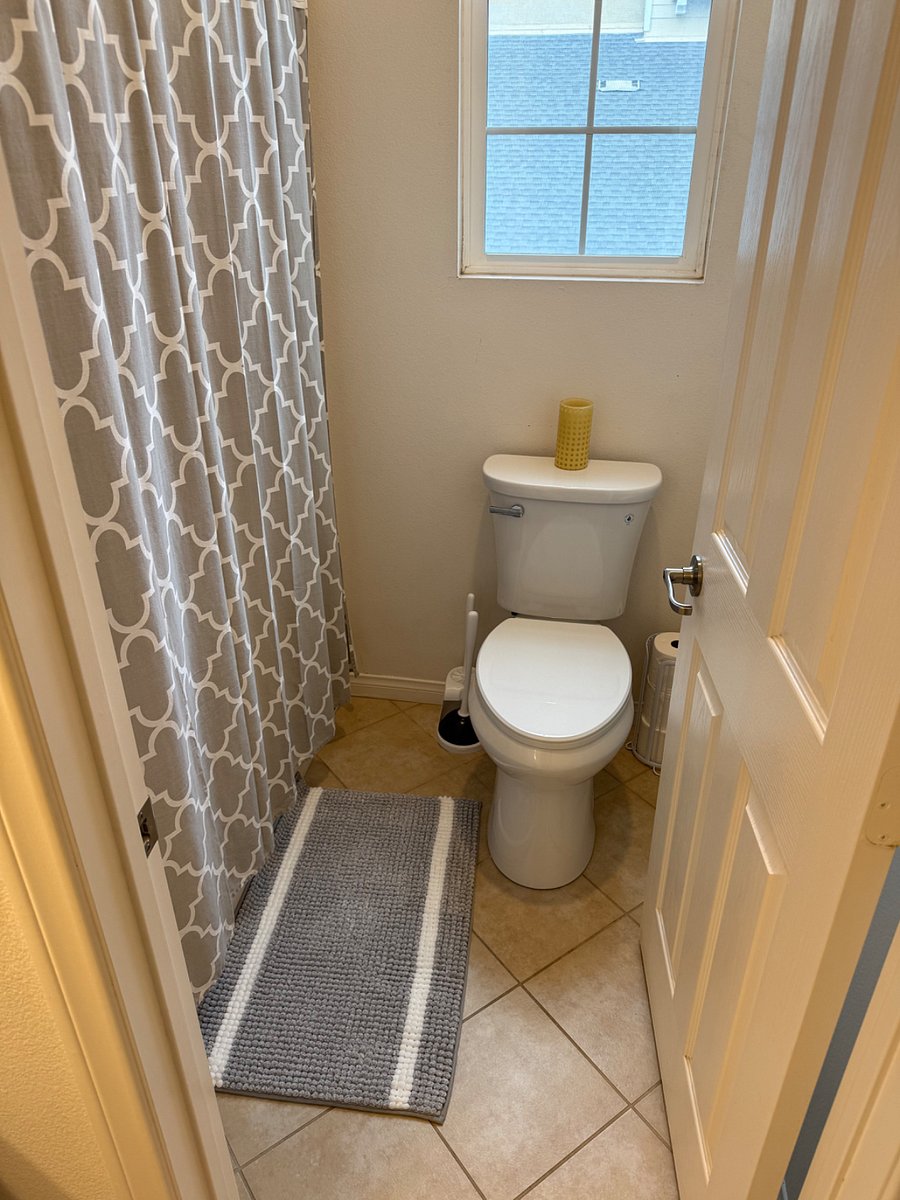 Furnished Finder property 873201_1 photo 17