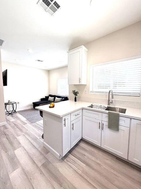 Furnished Finder property 873203_1 photo 4