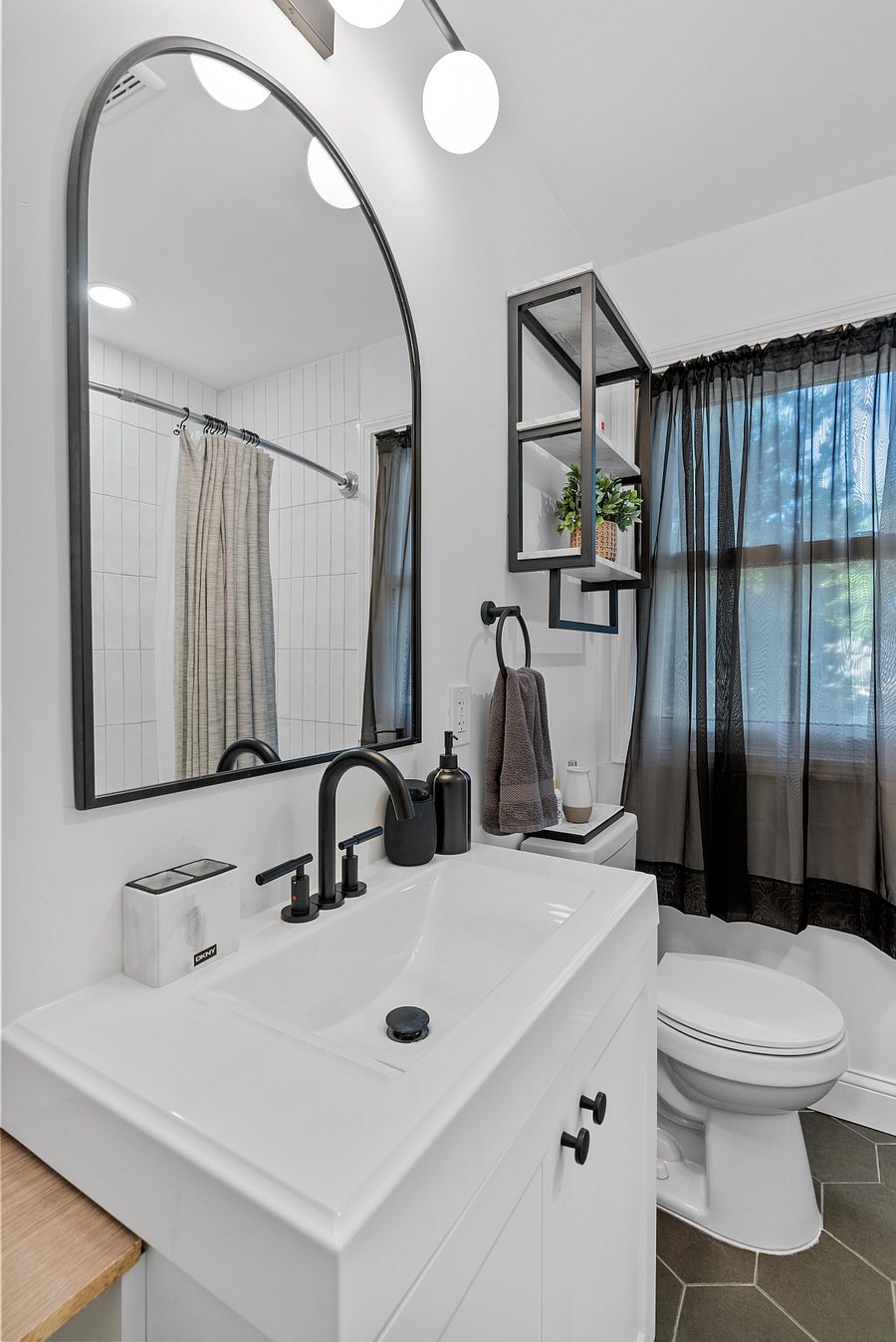 Furnished Finder property 873295_1 photo 54