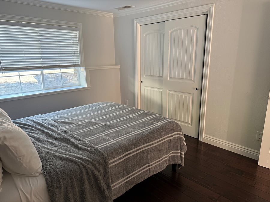 Furnished Finder property 873330_1 photo 4