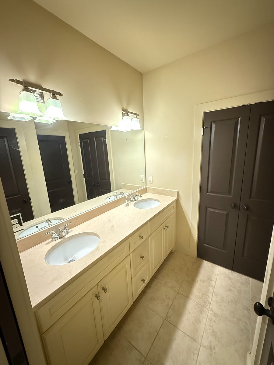 Furnished Finder property 873354_1 photo 12
