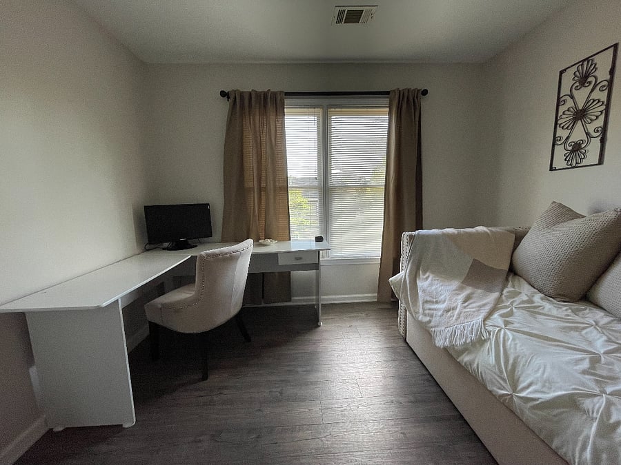 Furnished Finder property 873356_1 photo 24