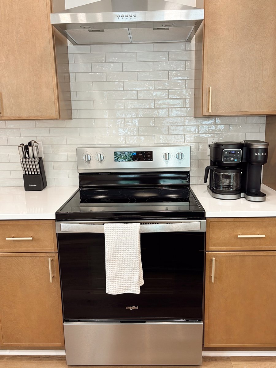 Furnished Finder property 873390_1 photo 13