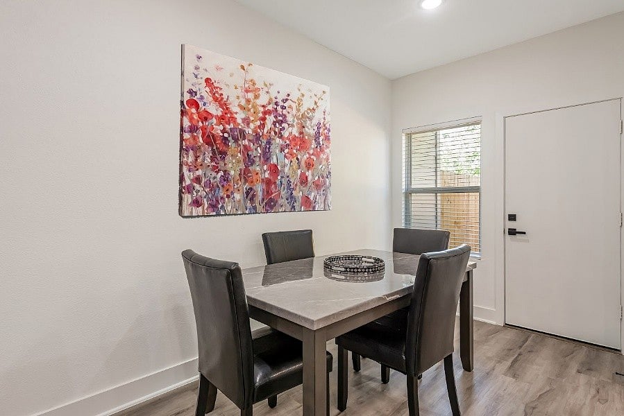 Furnished Finder property 873411_1 photo 4
