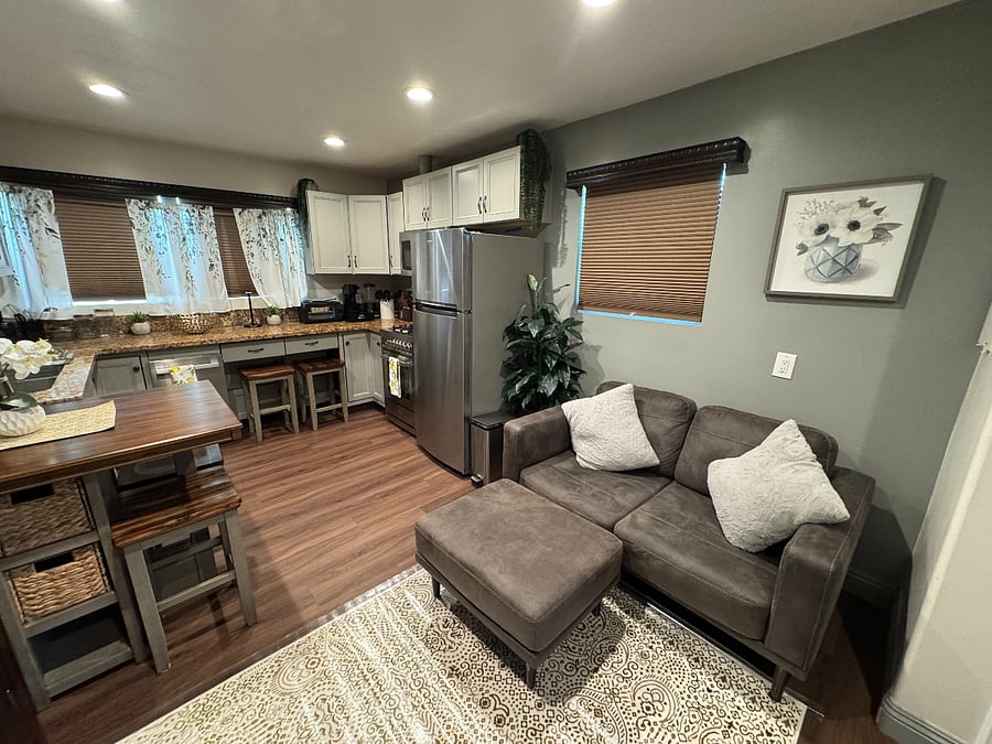 Furnished Finder property 873420_1 photo 22