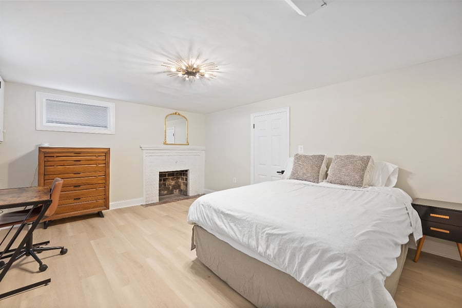 Basement room w/ day bed set up