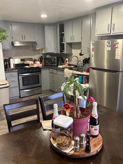 Furnished Finder property 873451_2 photo 8