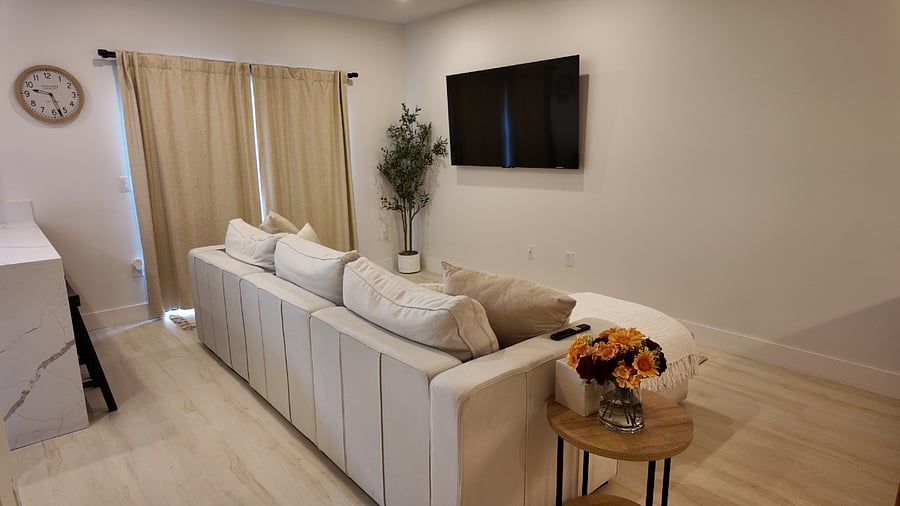 Furnished Finder property 873490_1 photo 3