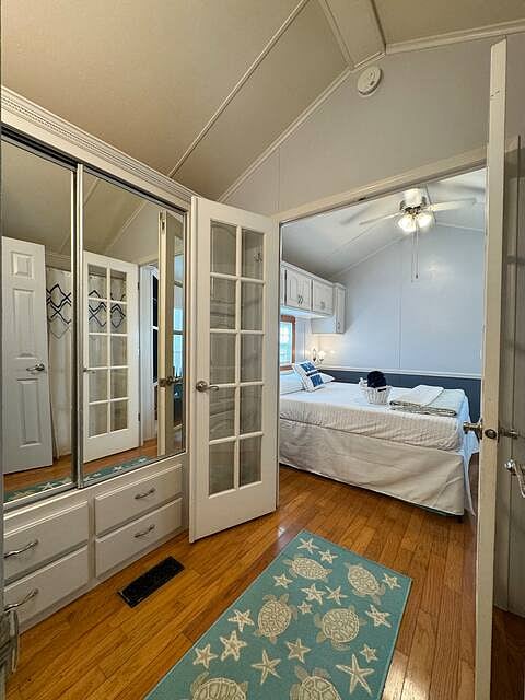 Furnished Finder property 873502_1 photo 9