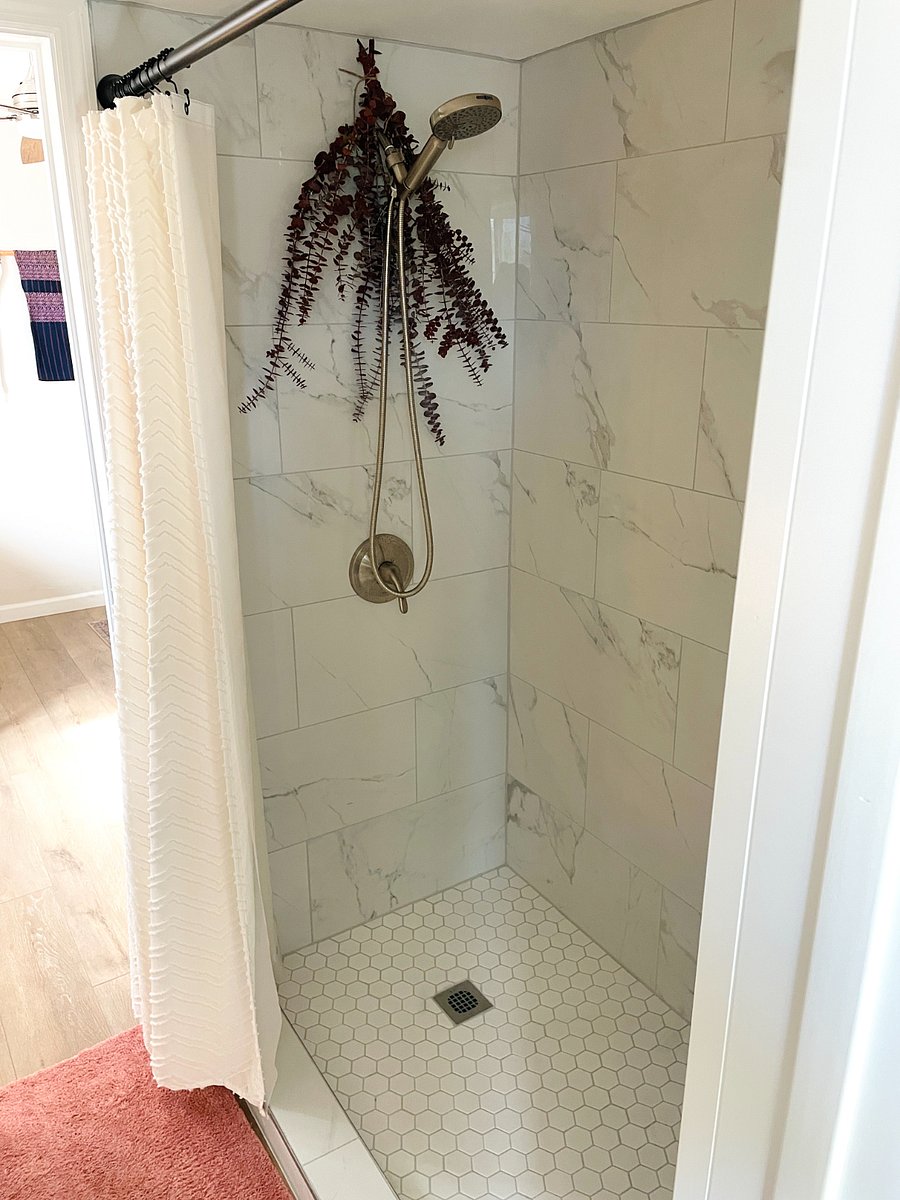Walk in shower