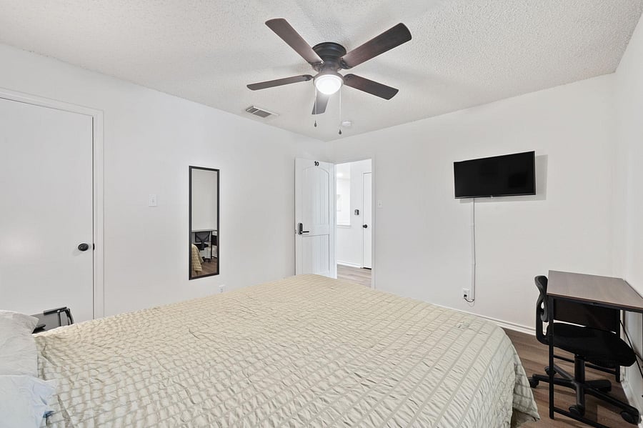 Furnished Finder property 873530_1 photo 5