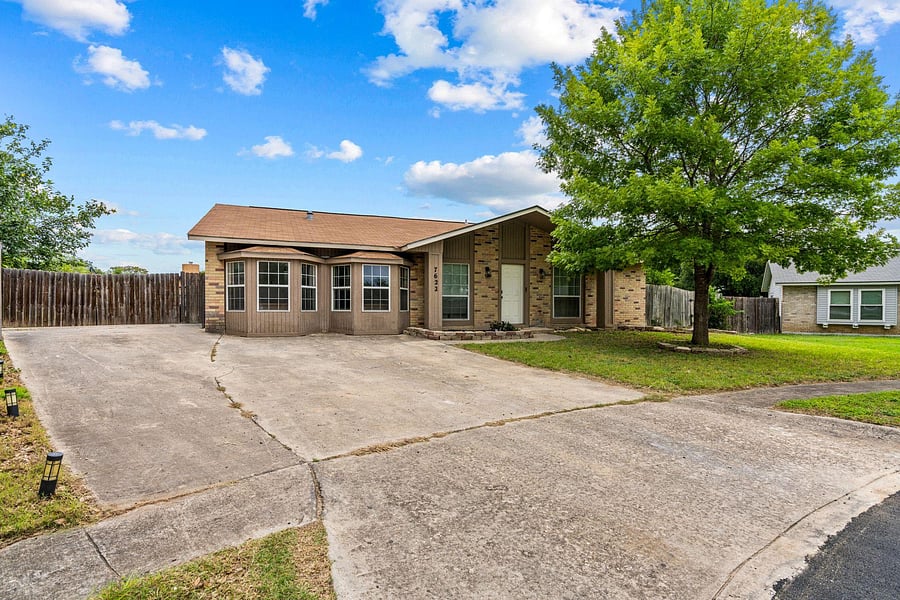 Furnished Finder property 873535_1 photo 14