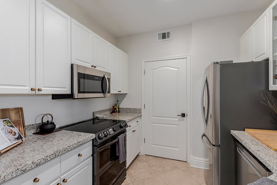 Furnished Finder property 873557_1 photo 8