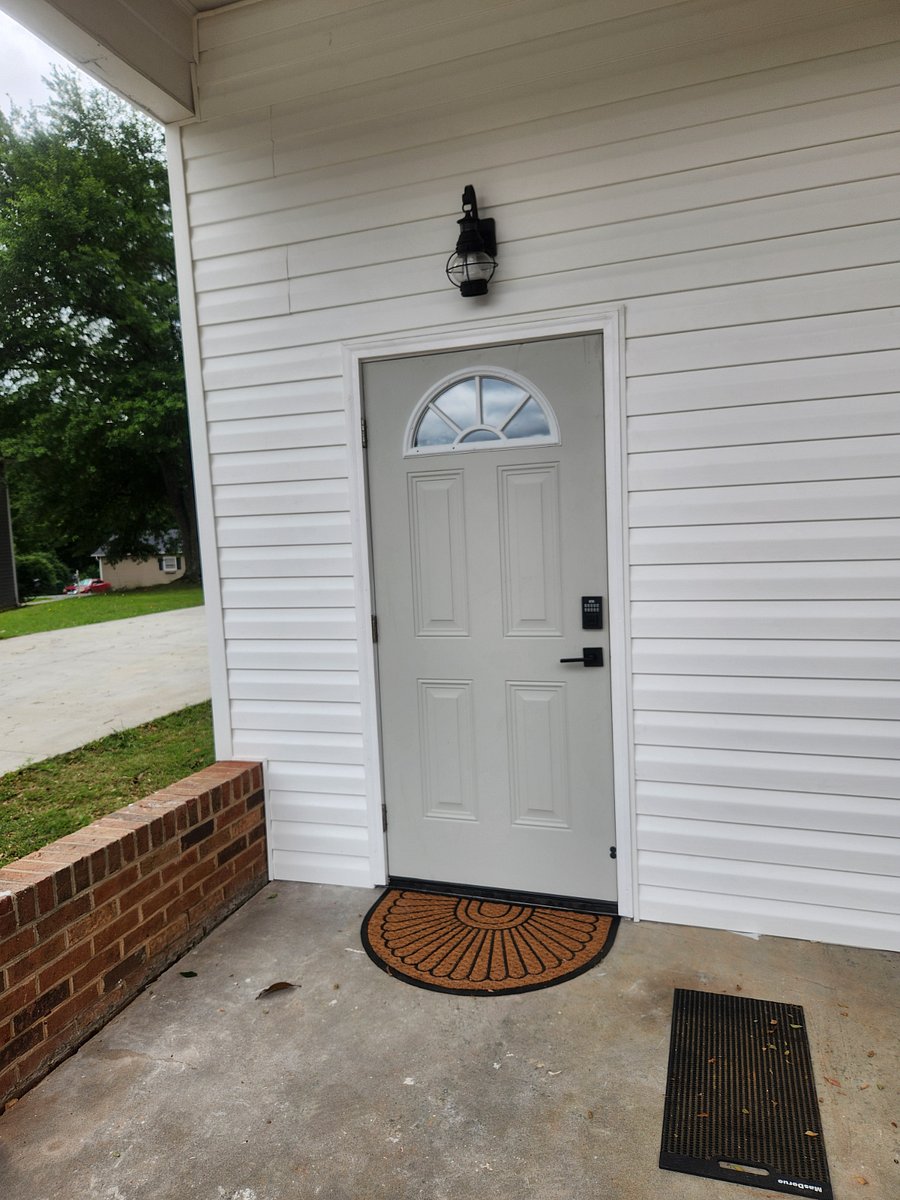 Furnished Finder property 873561_1 photo 12