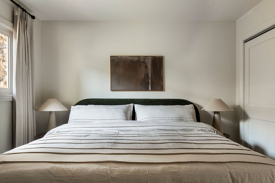 King sized Bed & Blackout Curtains