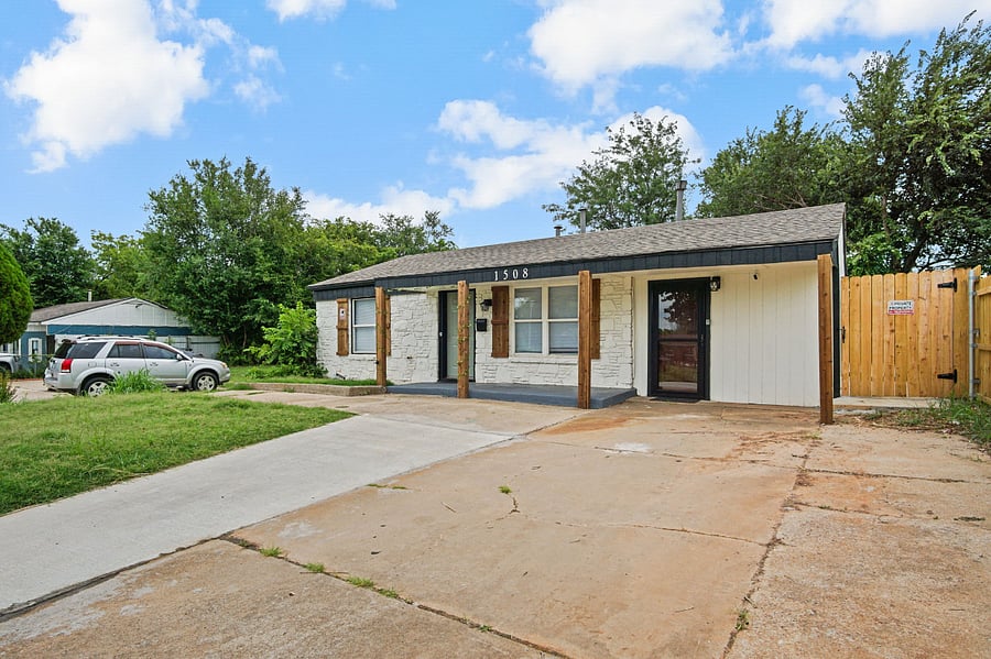 Furnished Finder property 873610_1 photo 9