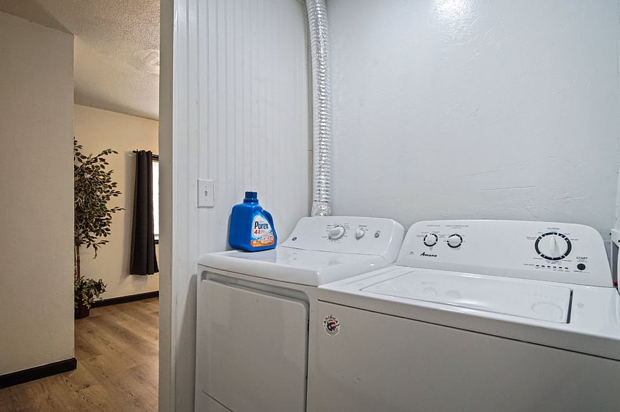 Furnished Finder property 873610_1 photo 17