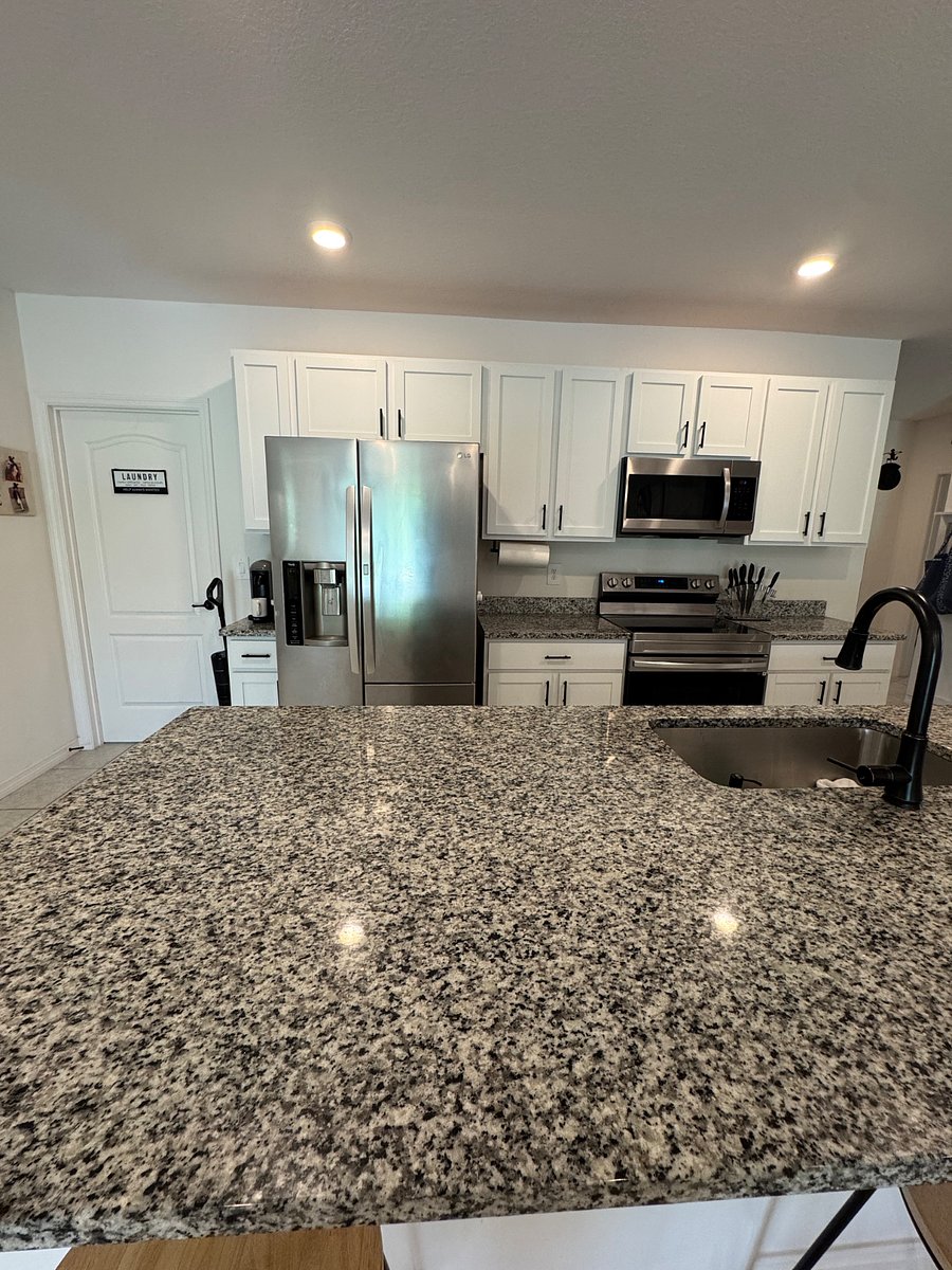 Furnished Finder property 873614_2 photo 5
