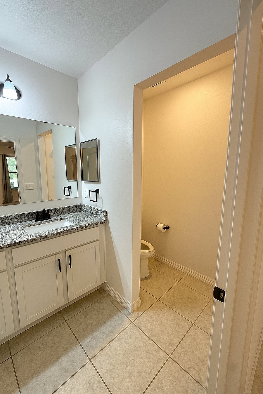Furnished Finder property 873614_2 photo 20