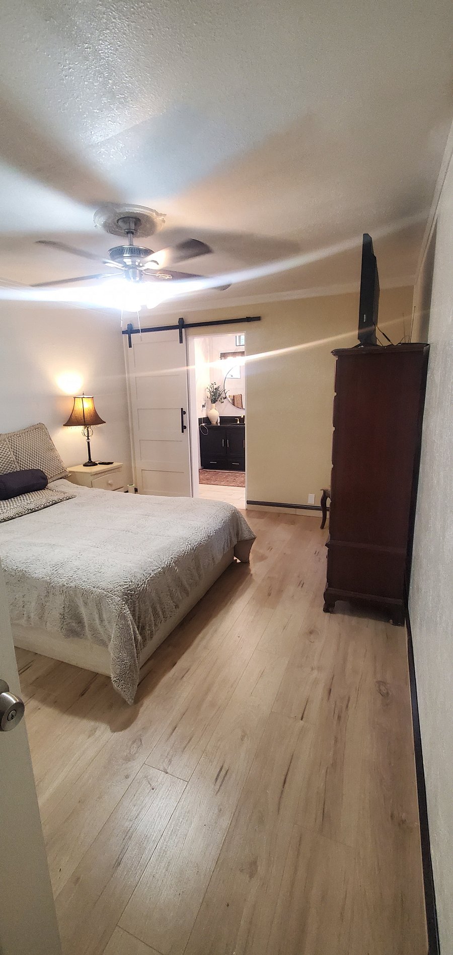Furnished Finder property 873627_1 photo 3