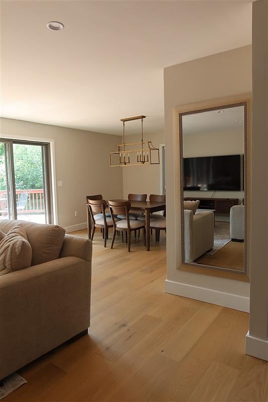 Furnished Finder property 873654_1 photo 10