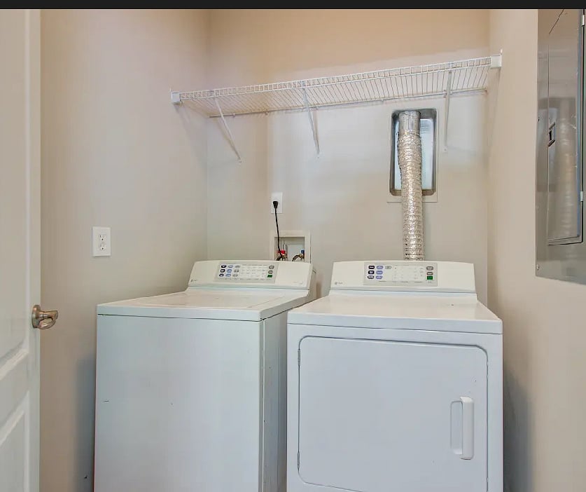 Furnished Finder property 873671_1 photo 8